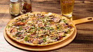 Platter of Fig + Pig pizza.