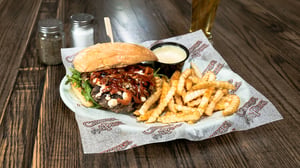 Chickie's and Pete's, The Goat burger.