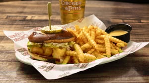 photo of fish fillet sandwich